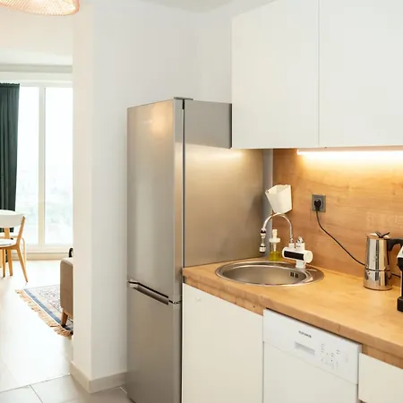 Best View Apartment 23Rd Floor - Dzevahir Sky City Complex Apartment