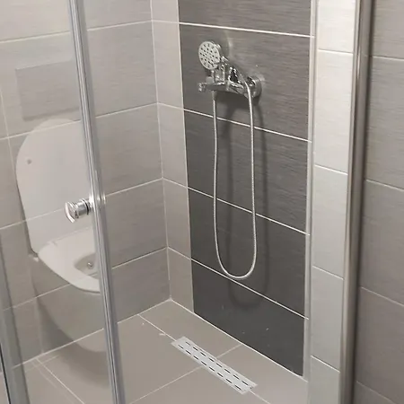 Sky Panoramic 23rd Floor & Parking Apartment Skopje