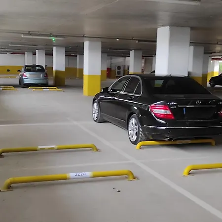 Sky Panoramic 23rd Floor & Parking