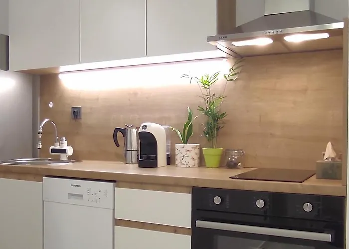 Sky Panoramic 23rd Floor & Parking Escópia