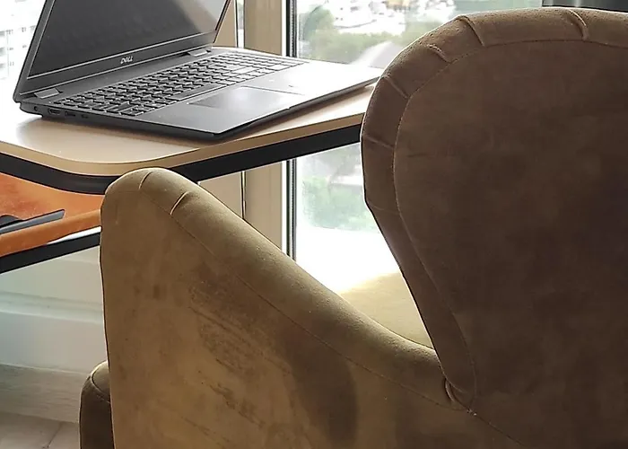 Sky Panoramic 23rd Floor & Parking Апартаменти Скоп'є