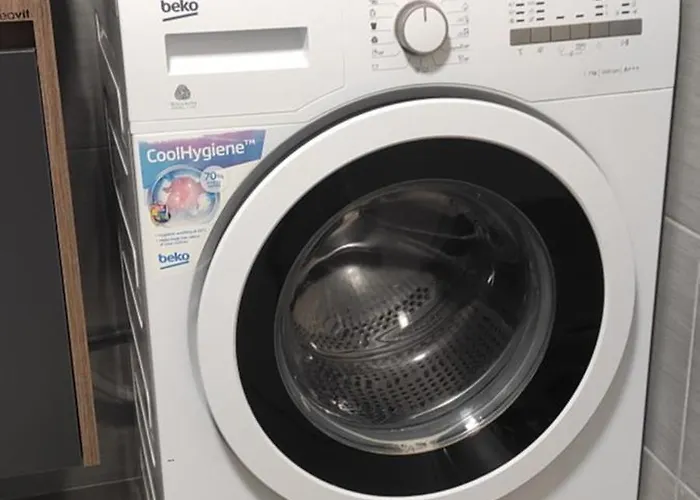 Sky Panoramic 23rd Floor & Parking Escópia