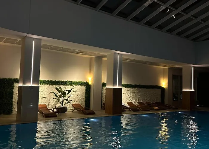 Sky Panoramic 23rd Floor & Parking Апартаменти